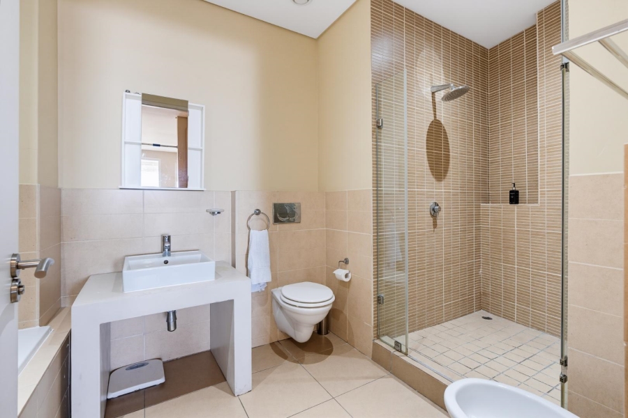 To Let 2 Bedroom Property for Rent in Lagoon Beach Western Cape